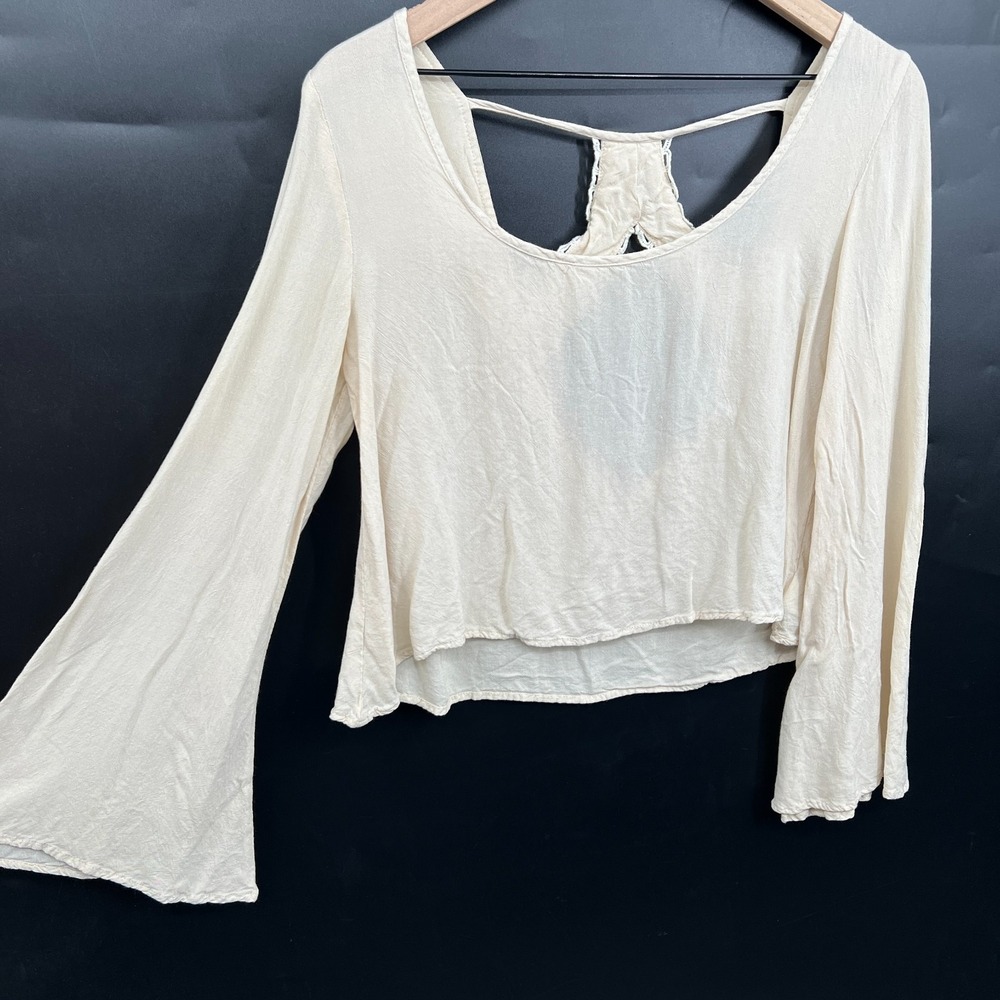 Tobi cream cropped open back top bell sleeve boho fairycore cottagecore hippy M